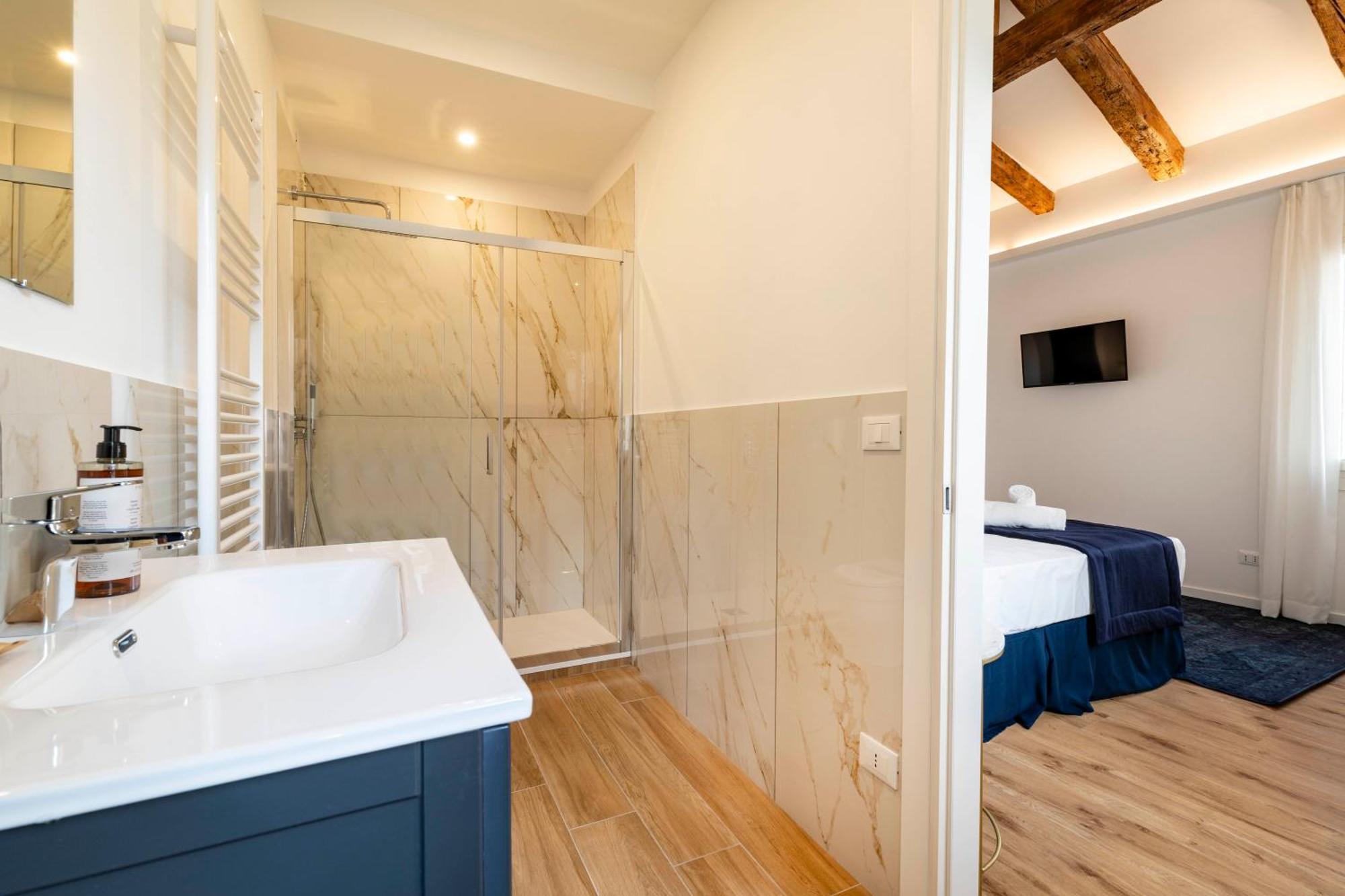 Ca' Naviglio Appartement Venetië Buitenkant foto