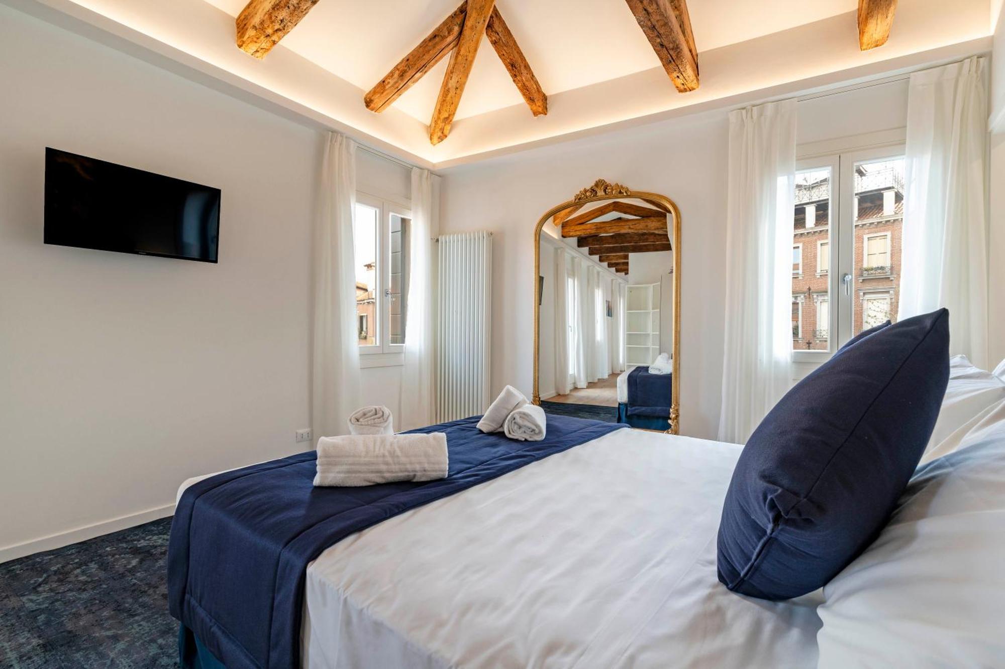 Ca' Naviglio Appartement Venetië Buitenkant foto