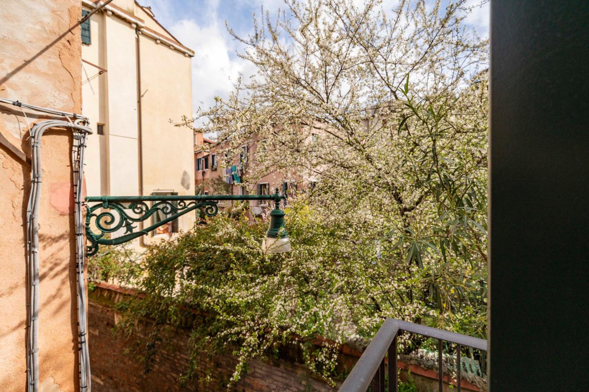 Ca' Naviglio Appartement Venetië Buitenkant foto